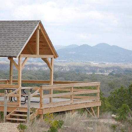 Utopia Family Home With Mountain Viewing Deck! Eksteriør bilde